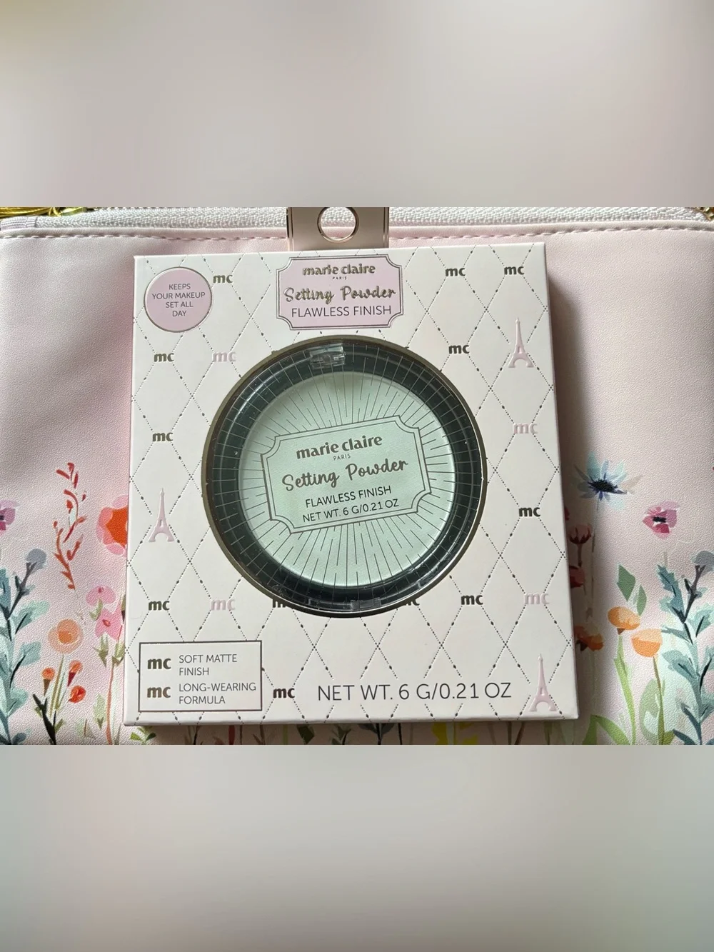 marie claire Setting Powder - Light Mint
